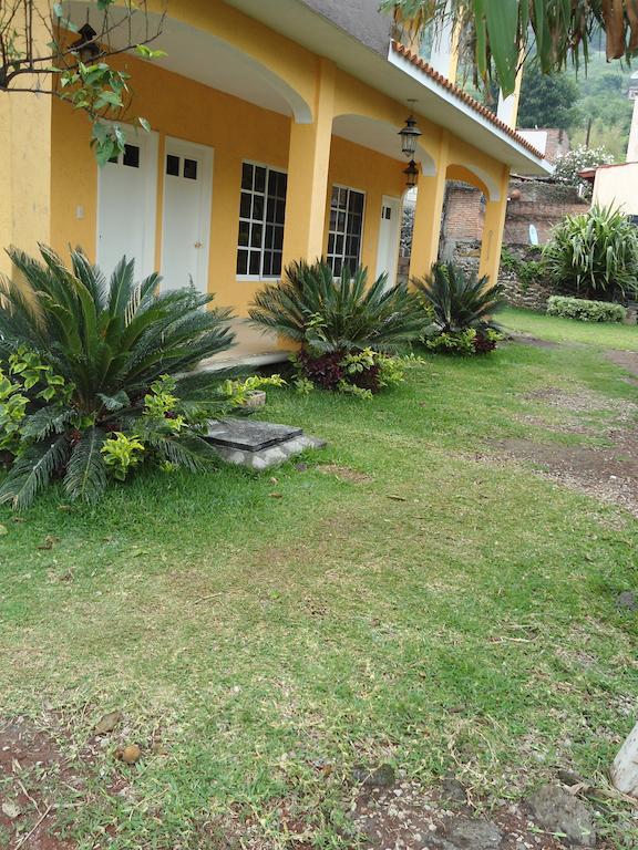Posada Los Robles Tepoztlán Exterior foto
