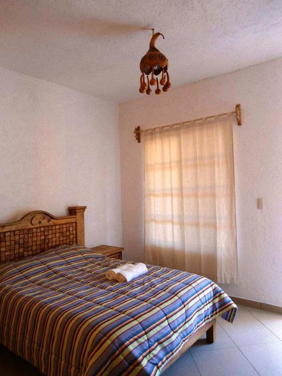 Posada Los Robles Tepoztlán Zimmer foto