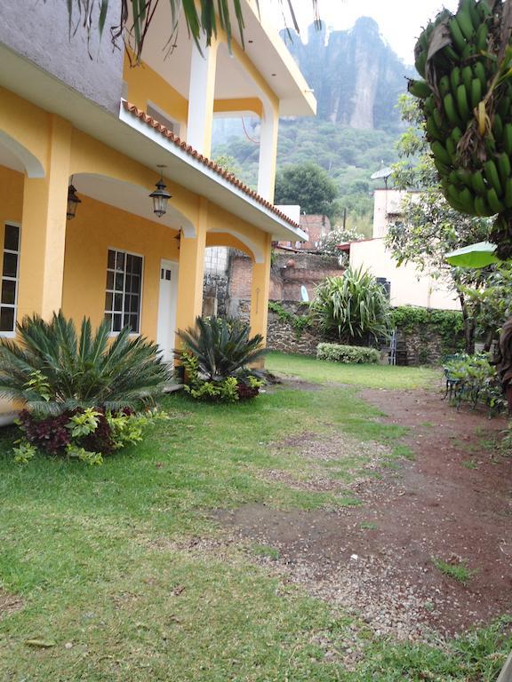 Posada Los Robles Tepoztlán Zimmer foto